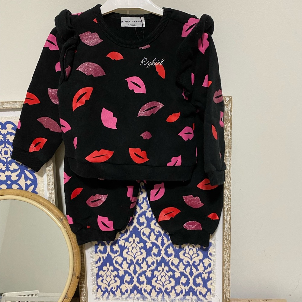 Sonia Rykiel, sweat suit, 18 months, pink and red lips